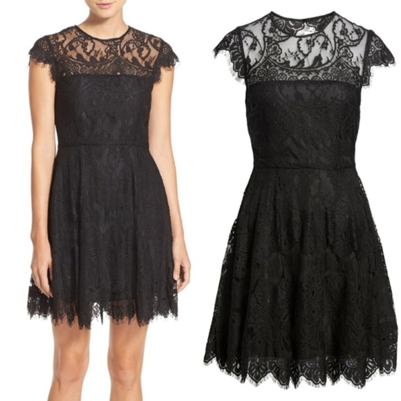 BB Dakota Dresses & Skirts - BB Dakota NWT Rhianna Cutout Lace Cocktail Dress 0